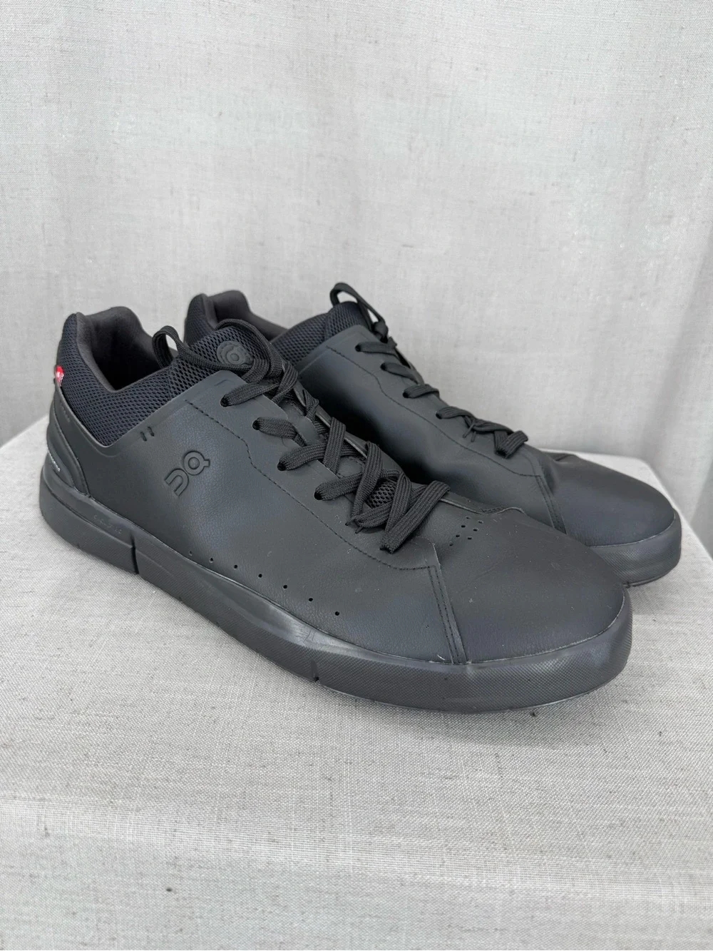 On Cloud THE ROGER Advantage. All Black Men's Shoes Size 14